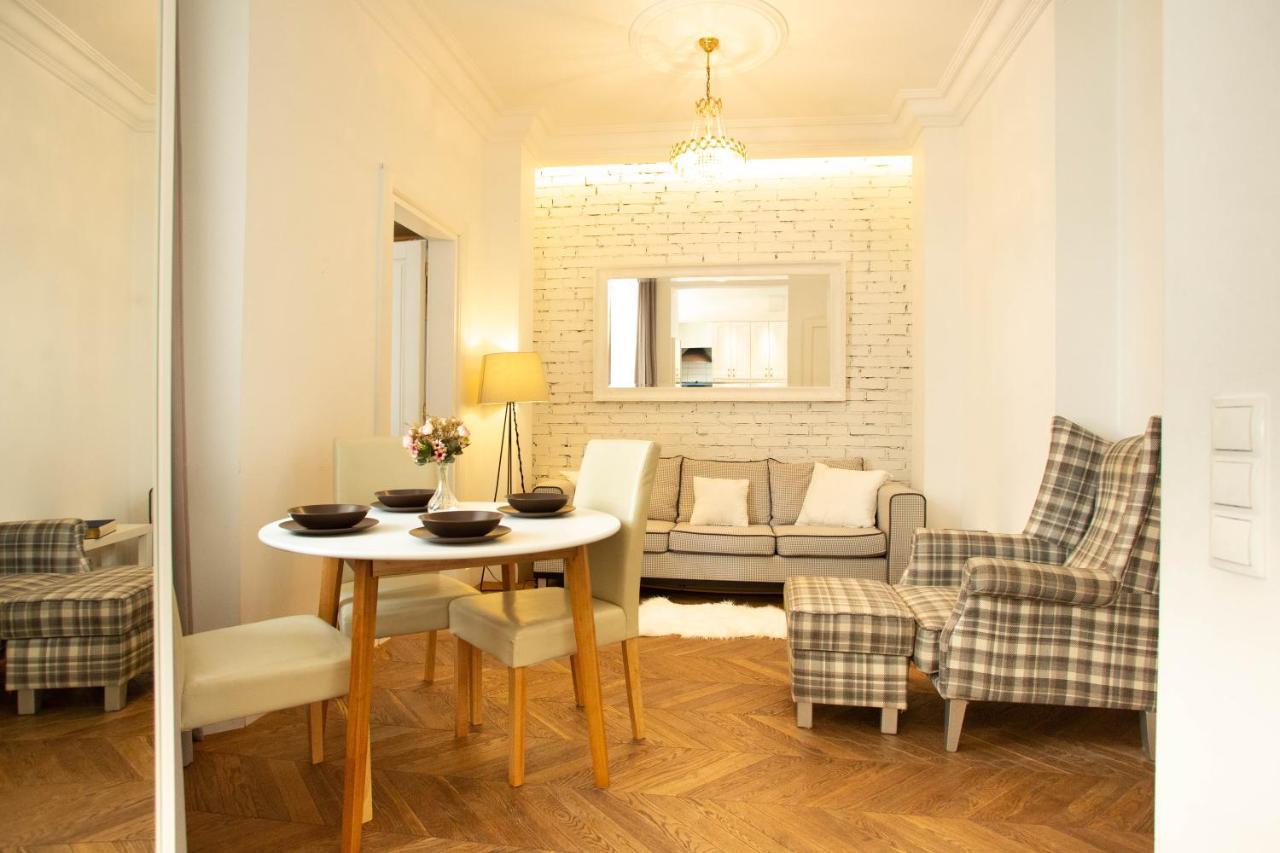 City Center - Golden Apartments - Dobr11A Варшава Екстер'єр фото